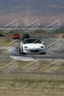 media/May-12-2024-OnGrid (Sun) [[7455ef9f94]]/Group 2 Yellow/Session 3 (Sunrise)/